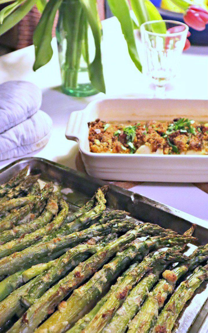 Gegrillter grüner Spargel mit Parmesan und Sel-de-Camargue