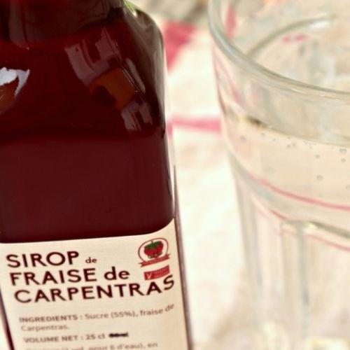 Pures Erdbeer Sirup Getränke ohne Alkohol La Sariette 